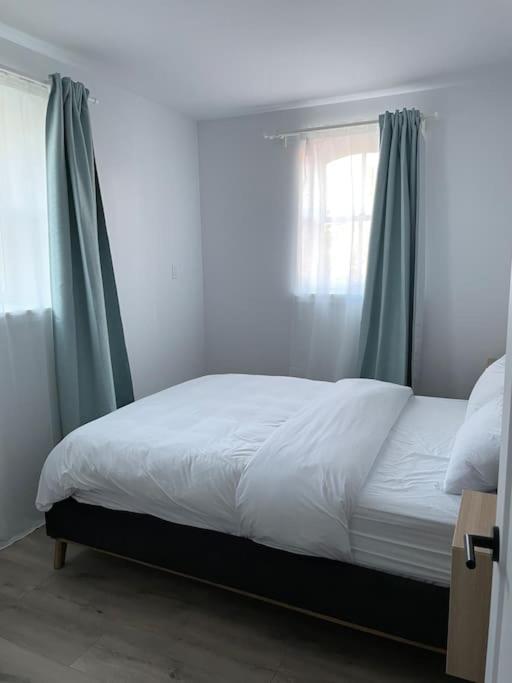 871 Shefford Suite 207 3Chambres Bromont Exterior photo